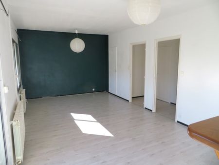 Maison + Garage 940€ H.C , proche rue salomon reinach, Nîmes - Photo 3