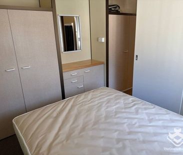Gold Coast Long Term Rental, Standard 2-Bedroom Cabin, Min 4 month ... - Photo 4