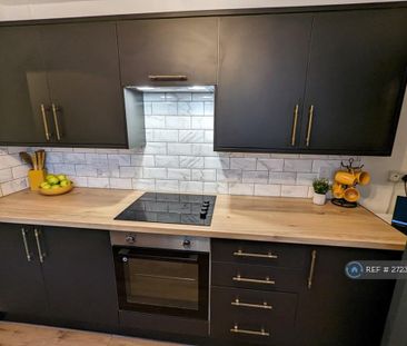 2 bedroom terraced house to rent - Photo 4