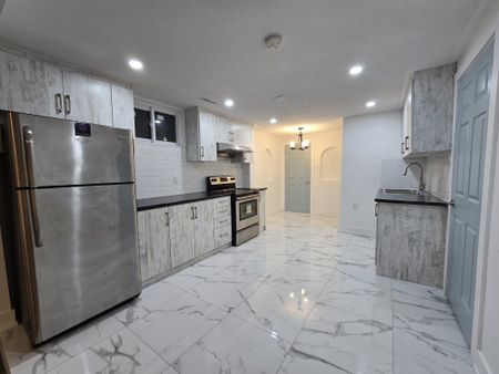 For Lease - 218 Ingleside Place Unit# Basement, Kitchener, Ontario - Photo 5