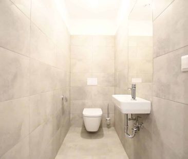 Erstbezug nach Sanierung: Schöne 2 Zimmer-Wohnung nahe Meidling Bah... - Photo 4