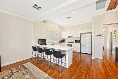 3 Bedrooms Family Home! - Photo 5