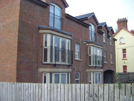 1, 557/559 Upper Newtownards Rd, Belfast, BT4 3LP - Photo 5
