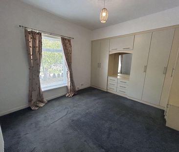2 bedroom property to rent - Photo 6