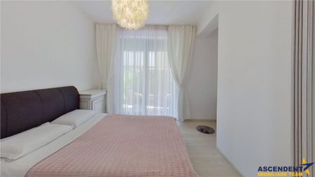 EXPLOREAZA 3D! Nobiliara proprietate, in vila, cu 50 mp grad - Fotografie 3