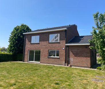 Alleenstaande ééngezinswoning + garage & tuin - Photo 3