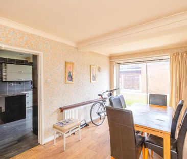 4 bedroom property to rent - Photo 4