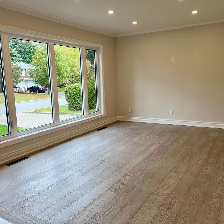 For Lease - 145 Earlton Road Unit# Main, Toronto, Ontario - Photo 1