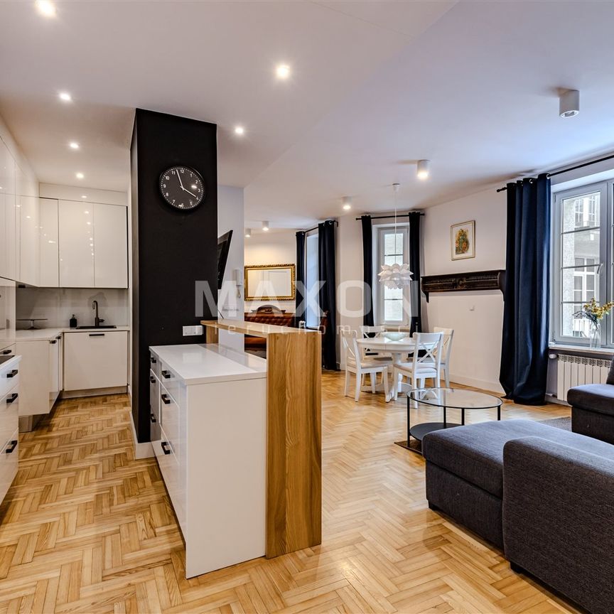 Apartament w kamienicy ⭐ Stary Mokotów - Zdjęcie 1