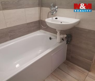 Pronájem bytu 1+kk a garsoniéry 32 m² - Photo 3