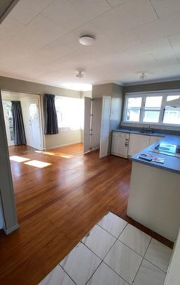 Bright Family Home - Photo 1