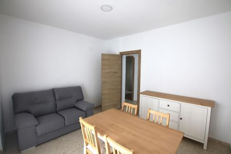 Apartment - Granada (Gran via) - Photo 3