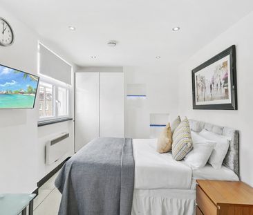 Studio Flat, Gloucester Place, NW1 - Photo 3