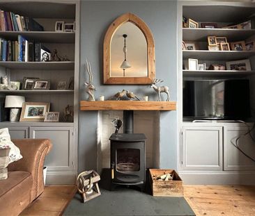 4 bedroom semi-detached house to rent - Photo 1
