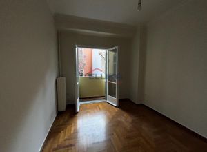 Διαμέρισμα για ενοικίαση - Εξάρχεια - Νεάπολη, - Photo 1
