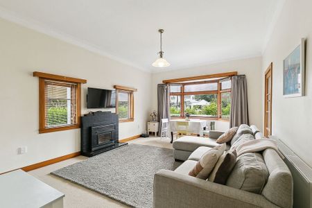 Fully furnished, warm 2 bedroom home - Photo 5