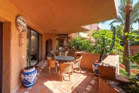 Middle Floor Apartment · Estepona - Photo 4