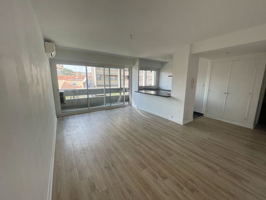 Location Appartement 4 pièces 79m² - Photo 1
