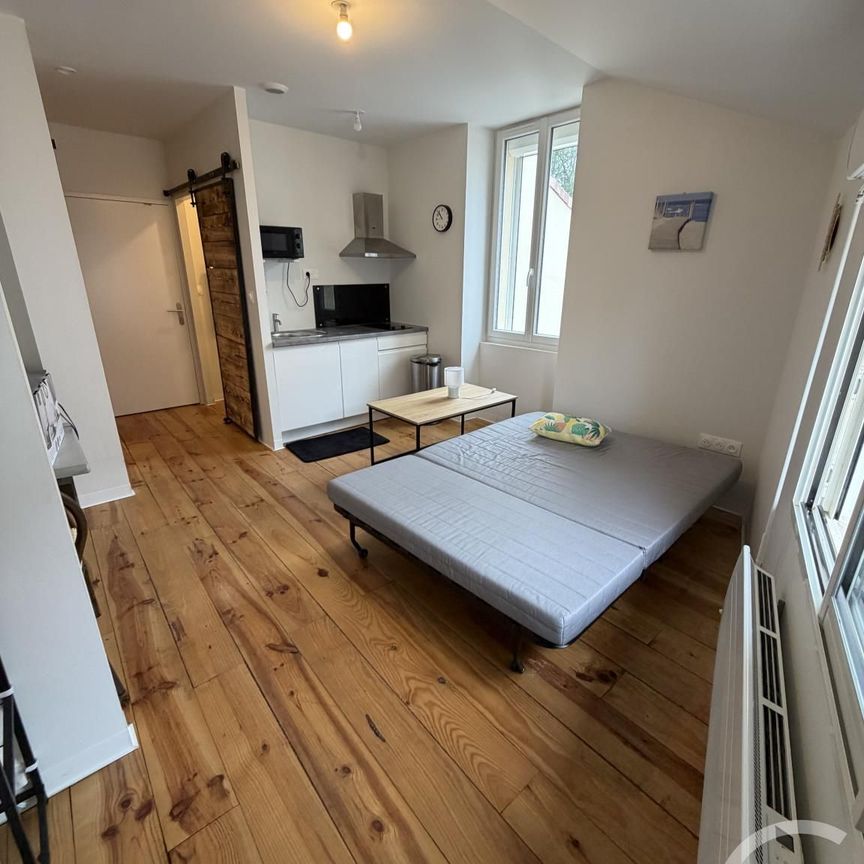 Location Appartement 1 pièce 17m² MONT DE MARSAN 40000 - Photo 1