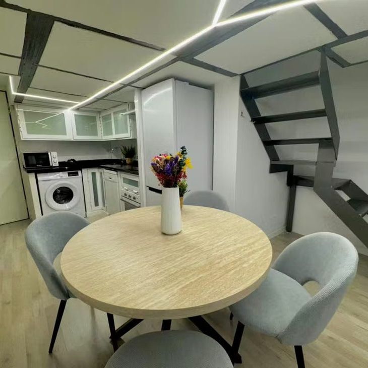 Calle de Hortaleza, Madrid, Community of Madrid 28004 - Foto 1