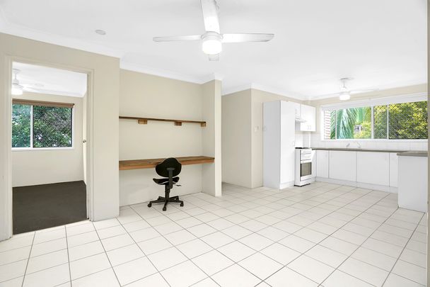 SPACIOUS UNIT IN QUIET COMPLEX! - Photo 1