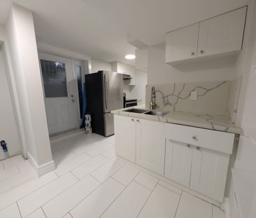 For Lease - 837 Glenrush Street Unit# Basement, Oshawa, Ontario - Photo 4