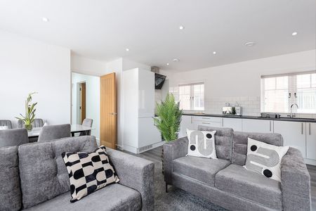 Lowgate - Photo 3