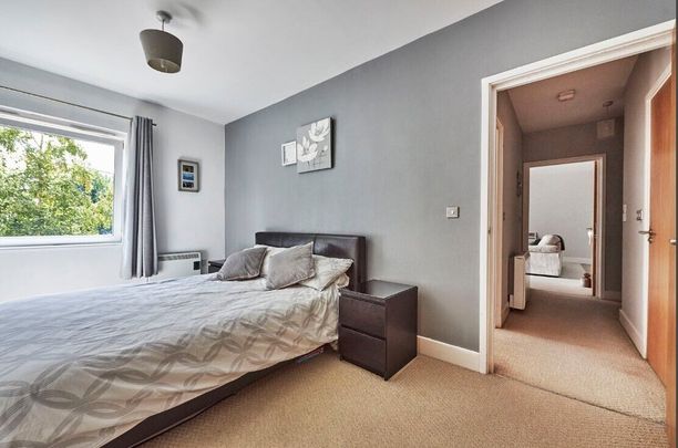 Available unfurnished from 11/11/2025 - Photo 1