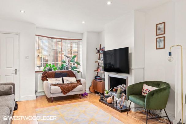 2 bedroom terraced house to rent - Photo 1