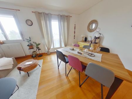 Location Appartement 4 pièces 89m² ST CYR SUR LOIRE 37540 - Photo 2