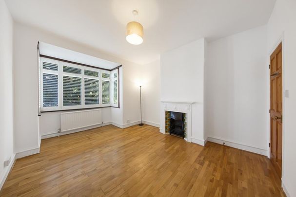 4 bedroom terraced house to rent - Photo 1