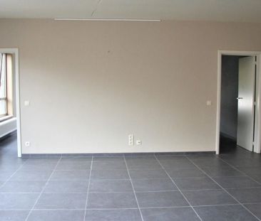 Appartement te huur in Zottegem voor € 825 met 3 slaapkamers - Photo 2