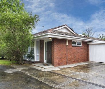 Single-Level Living in a Prime Blackburn Location - Photo 1