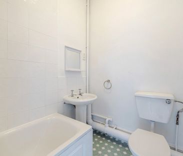 Rosendale Road, West Dulwich, London, SE21 - Photo 5