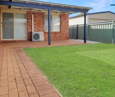 Beautifully maintained home is Keswick Estate - Photo 2