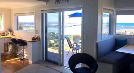 Penthouse flat. Amazing sea & mountain views - Photo 5