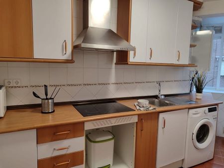 Calle Maseda, Madrid, Community of Madrid 28039 - Photo 5