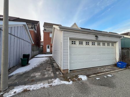 For Lease - 22 Chester Street Unit# basement, Oakville, Ontario - Photo 4