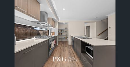 Fresh, Spacious & Ready for You in Clyde North - Photo 3