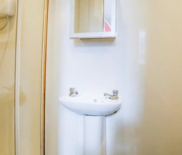 Royal Canal Terrace, Dublin - Photo 5