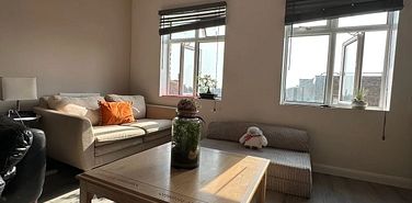 30 High Street, Broadstairs, CT10 1LH, Kent - Photo 2