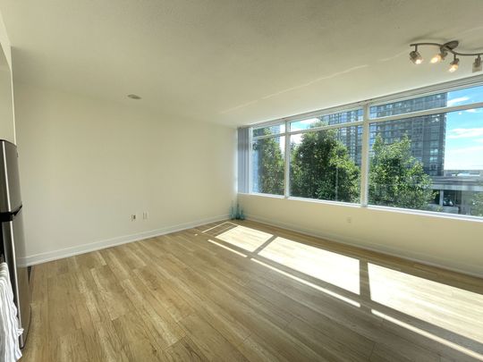 For Lease - 25 Telegram Mews Unit# 609, Toronto, Ontario - Photo 1