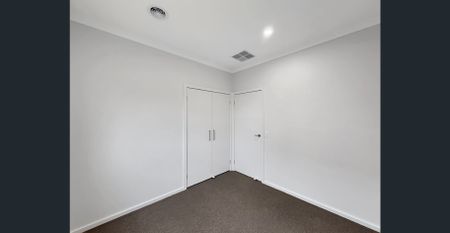 🏠 Brand New 4-Bedroom in Eynesbury - Photo 3