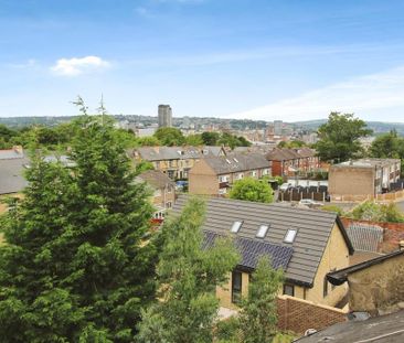 4 bedroom terraced house to rent - Photo 5