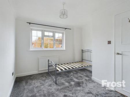 2 bedroom terraced house to rent - Photo 4