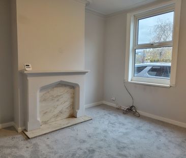 1 Bed Terraced House, Valley Road, S8 - Photo 2