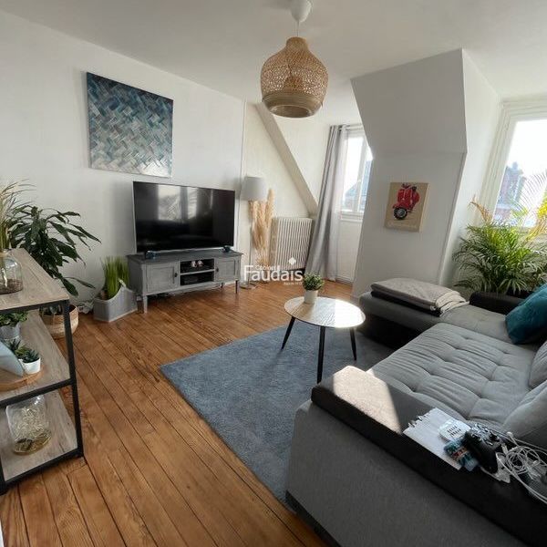 Location Appartement 2 pièces 49m² COUTANCES 50200 - Photo 1