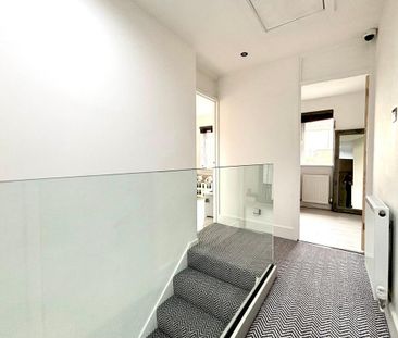 3 bedroom terraced house to rent - Photo 4