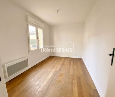 ARGENTAN - APPARTEMENT EN RDC DE TYPE F2 RESTAURE, - Photo 1