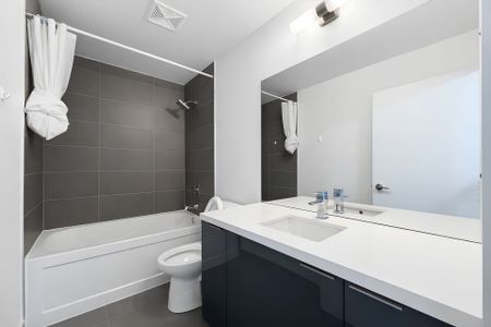 For Lease - 8 Eglinton Avenue Unit# 3210, Toronto, Ontario - Photo 5